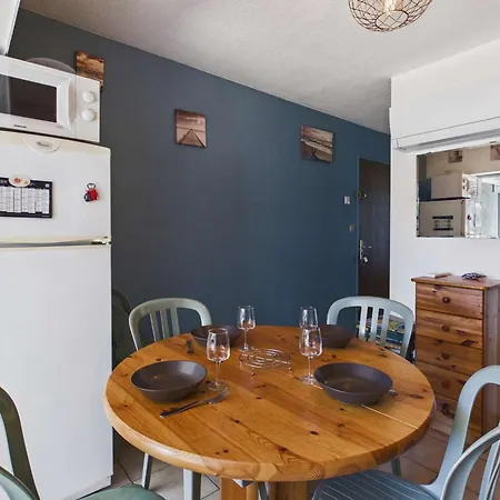 2p Climatise En Rdc Avec Parking - Fr-1-326-538 Apartment