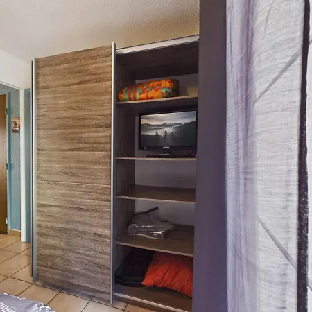 Apartmán 2p Climatise En Rdc Avec Parking - Fr-1-326-538 Marseillan (Herault)
