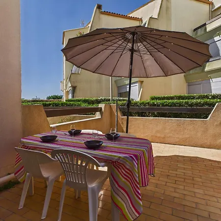 Apartmán 2p Climatise En Rdc Avec Parking - Fr-1-326-538 *